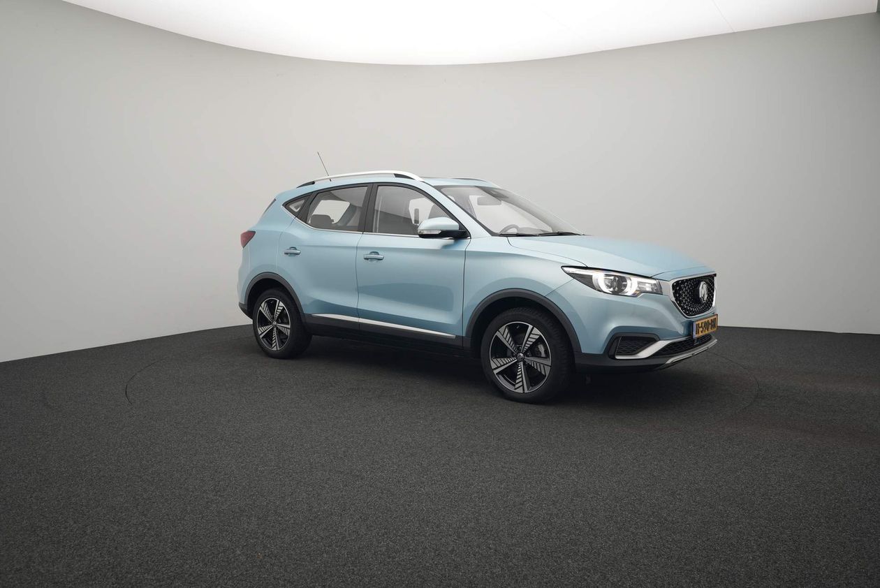 MG ZS SUV