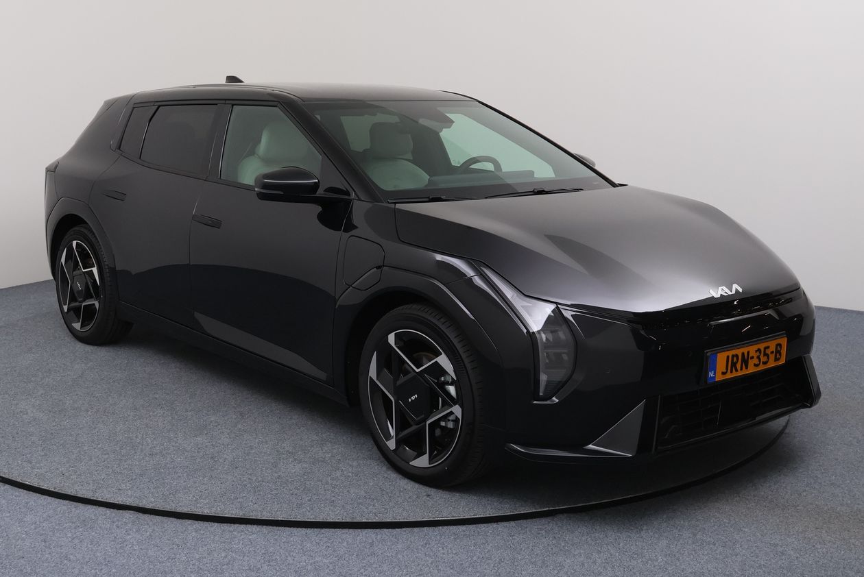 Kia EV4