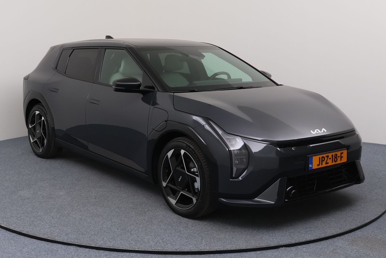 Kia EV4