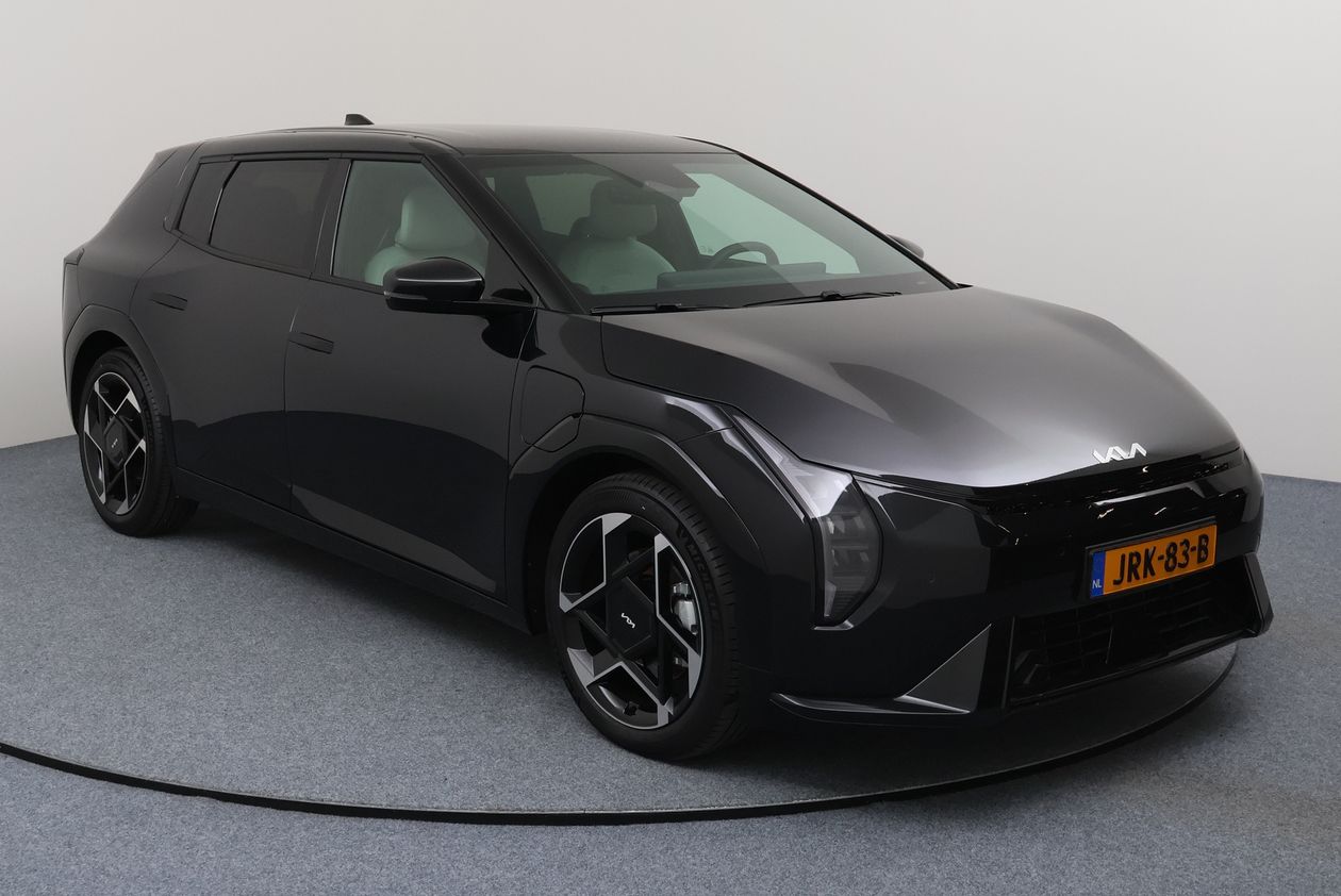 Kia EV4