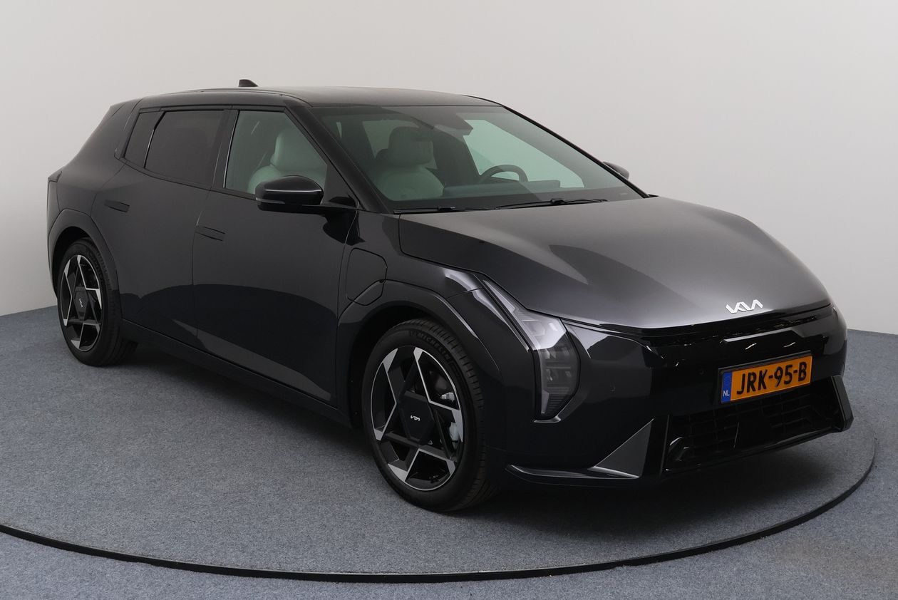 Kia EV4